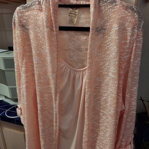 Top with attached tank